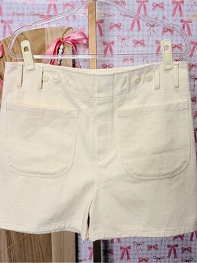 The Frankie Shop Mae Denim Shorts Small
Cream Ivory NO BELT Cotton Coastal
